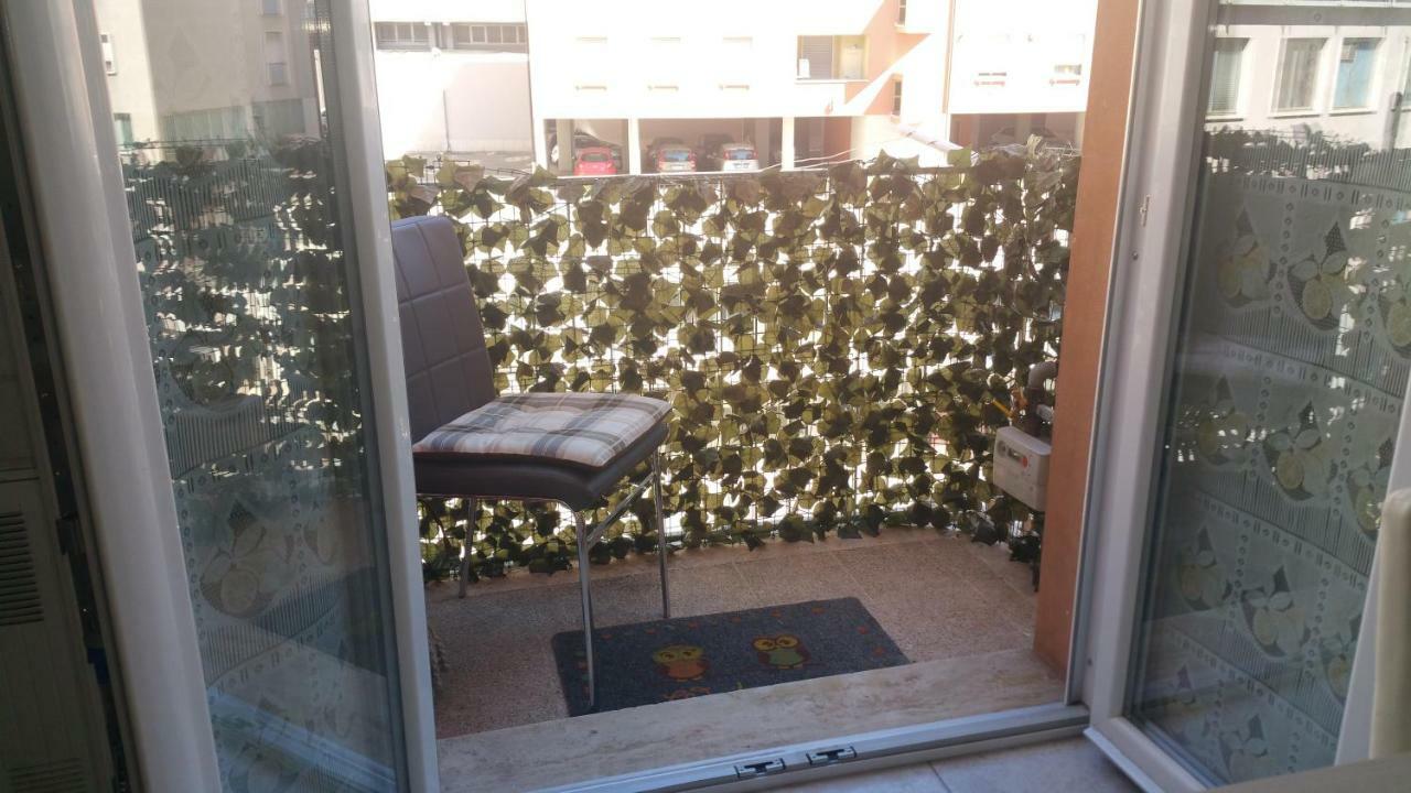 شقة بيرودجا  في Casa Moderna المظهر الخارجي الصورة